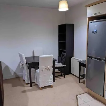 Beautiful 2 Bed Apt In Grand Canal Appartamento *